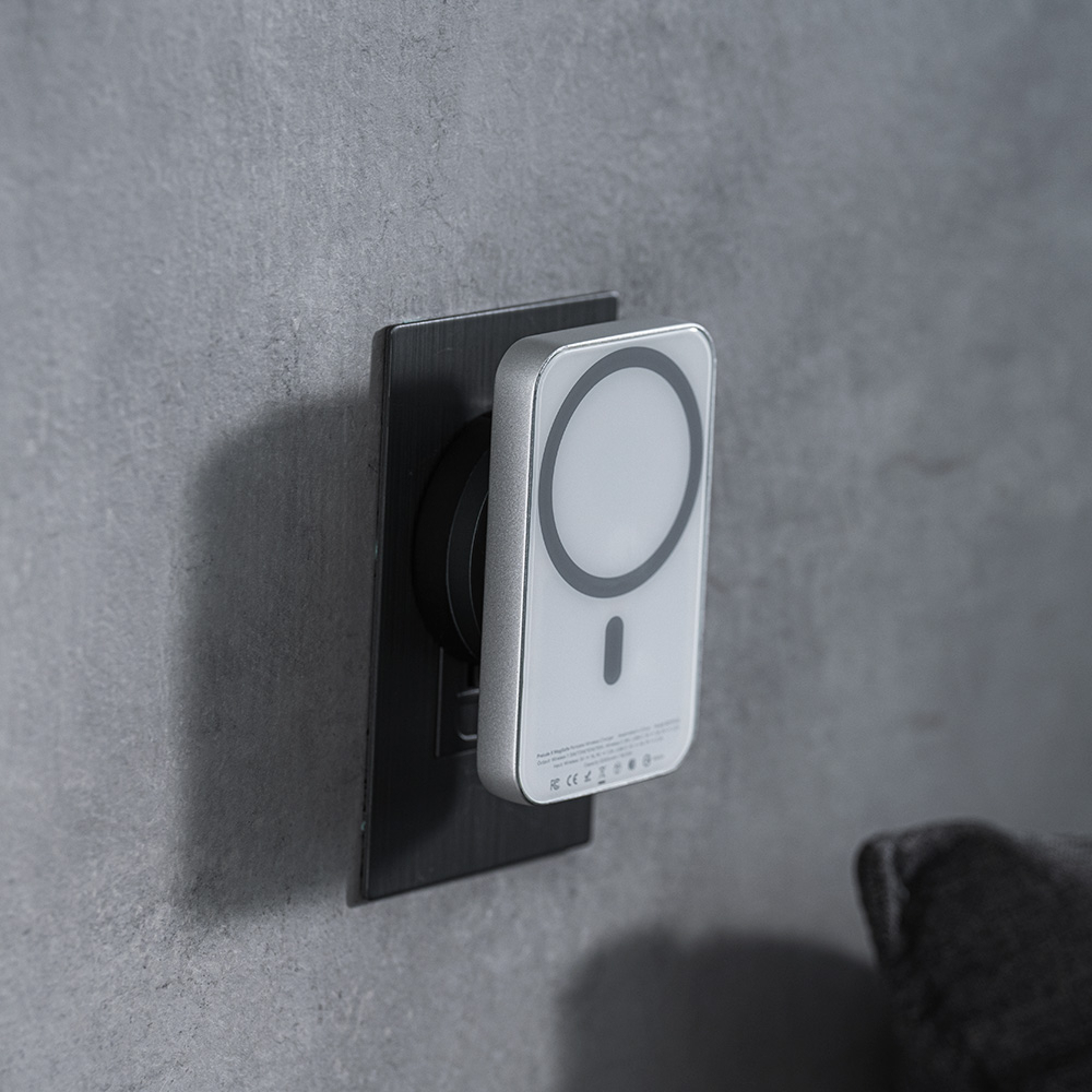 BEZALEL 倍加能 Prelude X MagSafe 白色 磁吸無限行動電源 雙面磁吸 現貨
