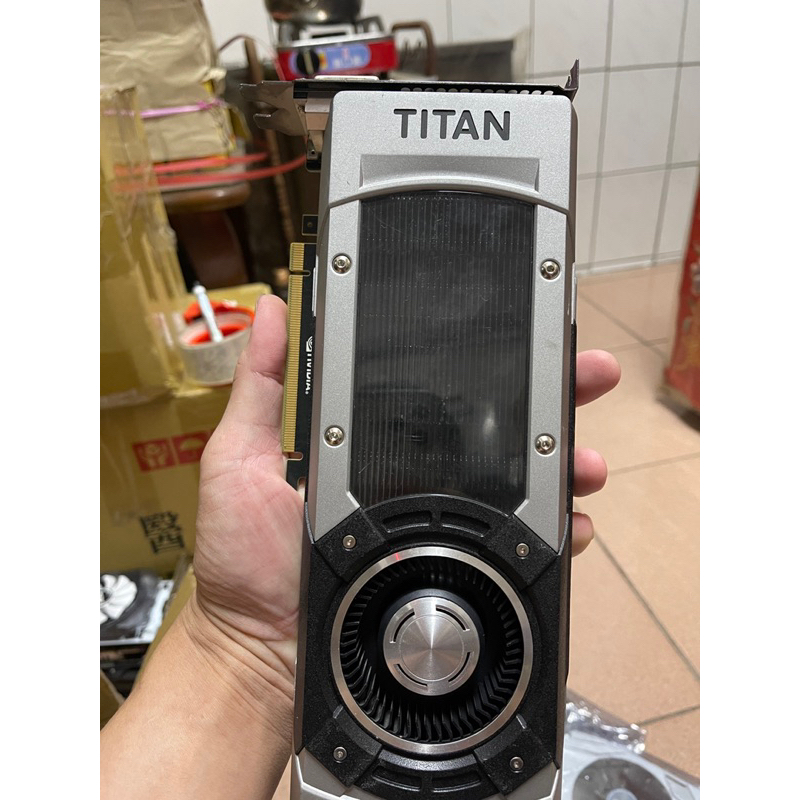 賣GTX TITAN 稀有泰坦顯示卡（GTX780、GTX1060參考）