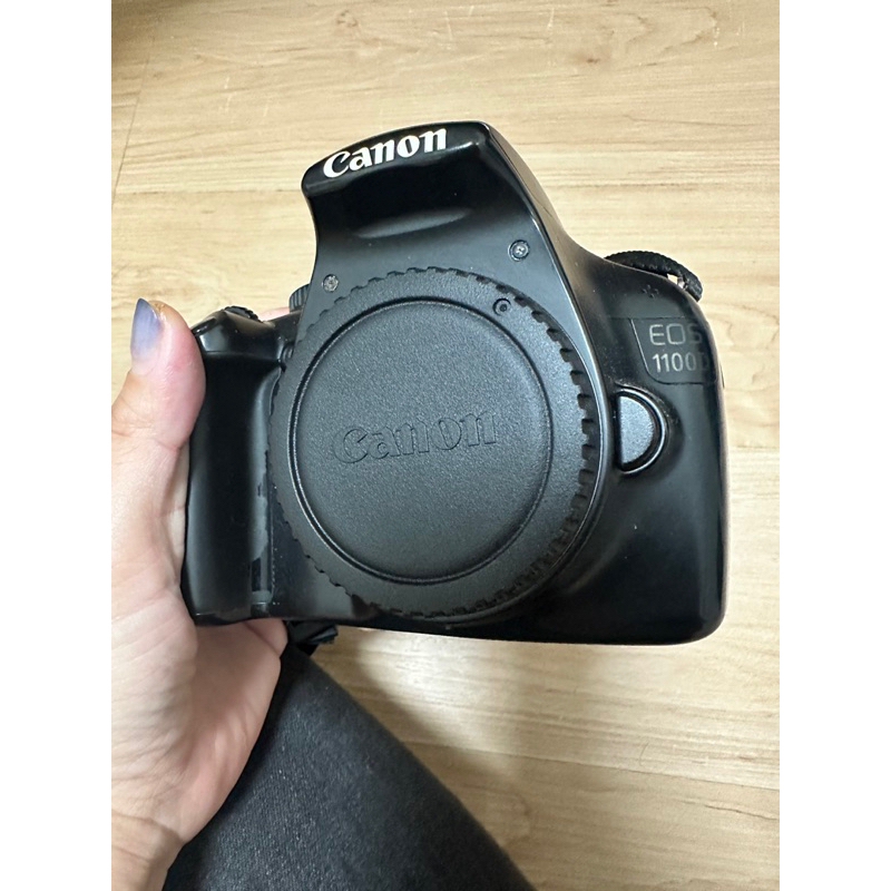 佳能 Canon 1100D 二手單眼相機 附電池兩顆 無鏡頭 可搭配賣場鏡頭做小刀