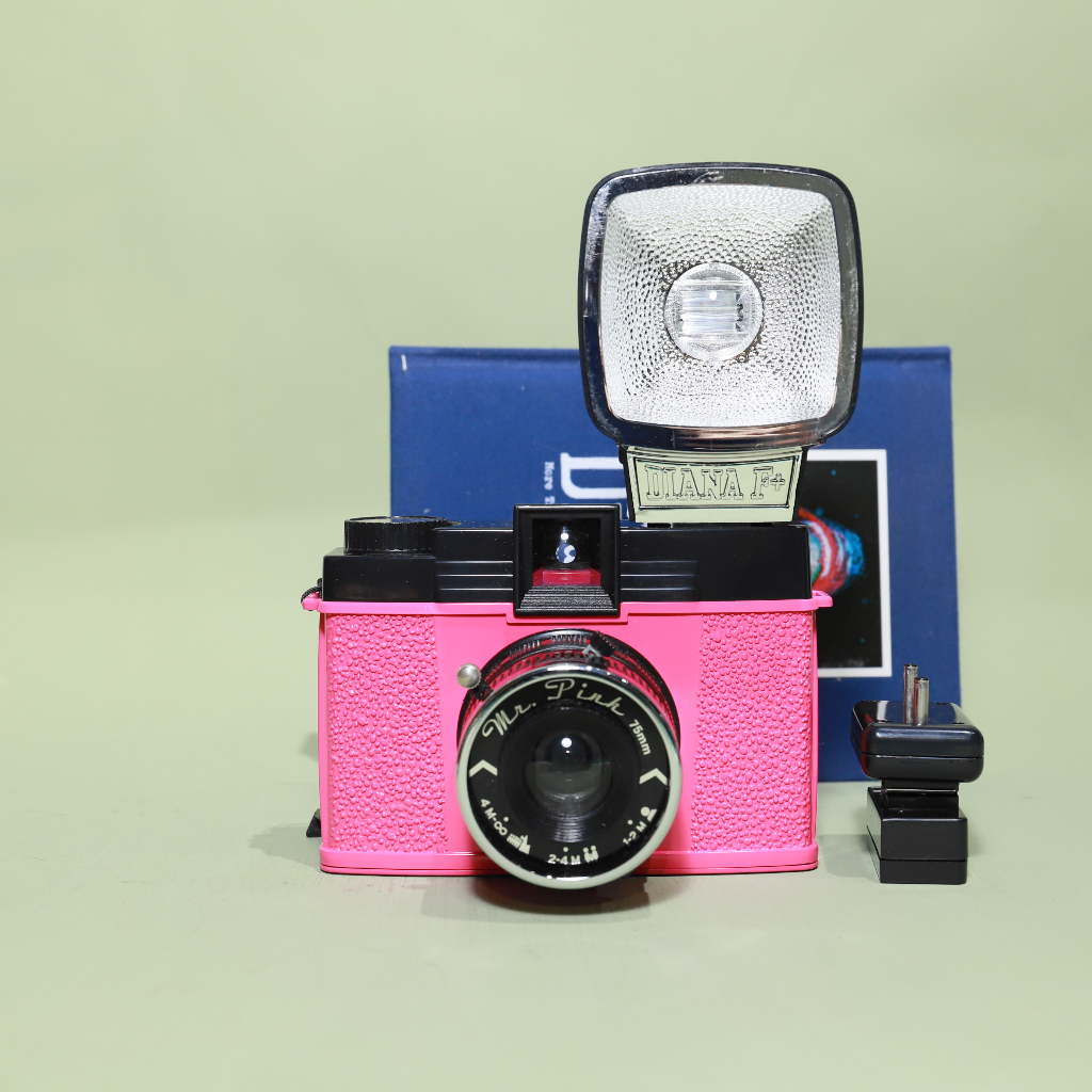 【Polaroid雜貨店】 ♞Lomography Diana F+  閃燈 盒裝 135 底片 相機