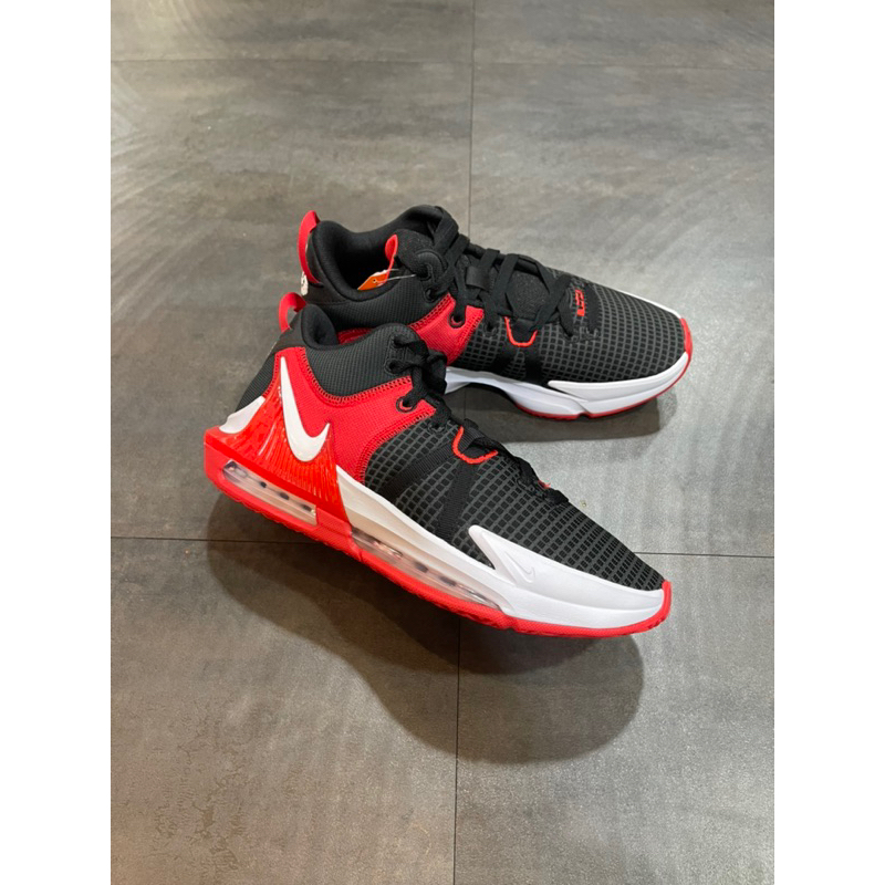 🌹斑馬團🌹Nike Lebron Witness VII籃球鞋/男鞋/耐磨/XDR/搶手/US13/DM1122-005