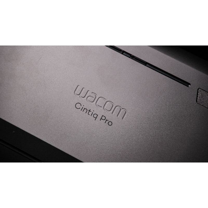 【三折出售】9.9成新 Wacom Cintiq Pro 13吋 大全配 繪圖板