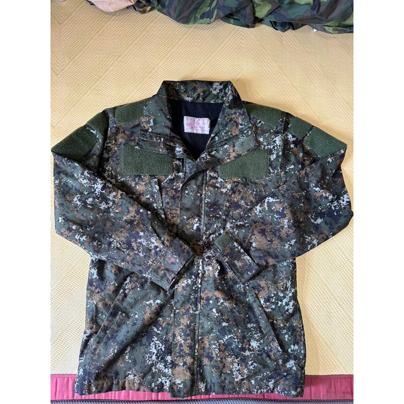【二手】國軍 陸軍 41M 數位迷彩野戰夾克 迷彩外套 職業制服 角色扮演