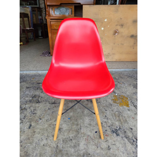 香榭二手家具*經典北歐風紅色造型餐椅-塑膠椅-簡餐椅-麻將椅-化妝椅-椅子-椅凳-洽談椅-休閒椅-會客椅-簽約椅-咖啡椅