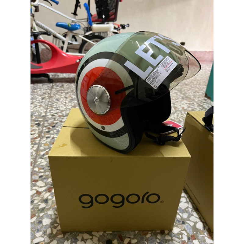 Gogoro 原廠安全帽 全新x2   S,L