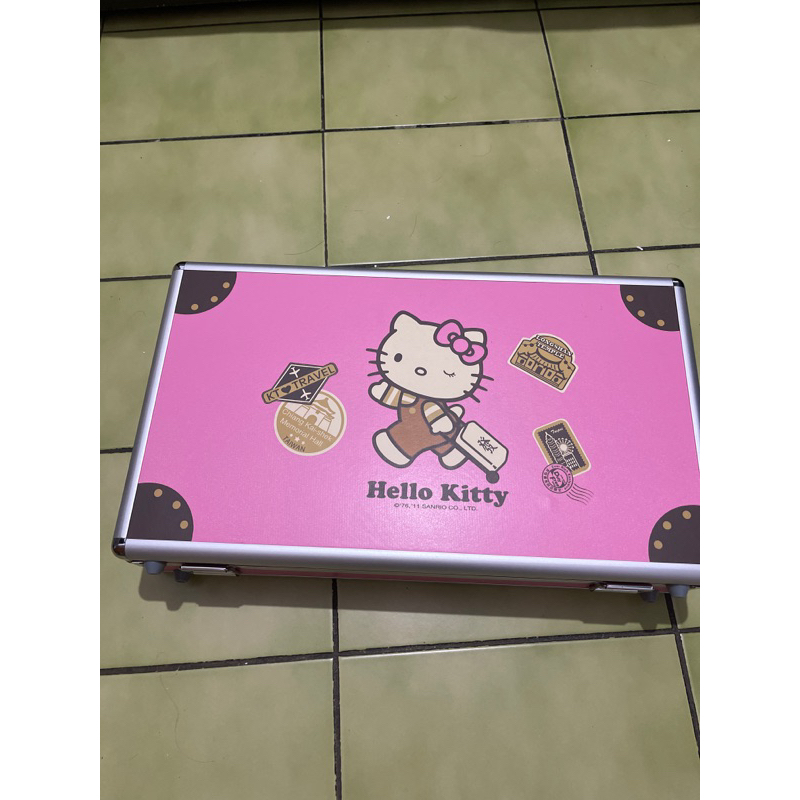 Hello kitty 機場限定麻將組