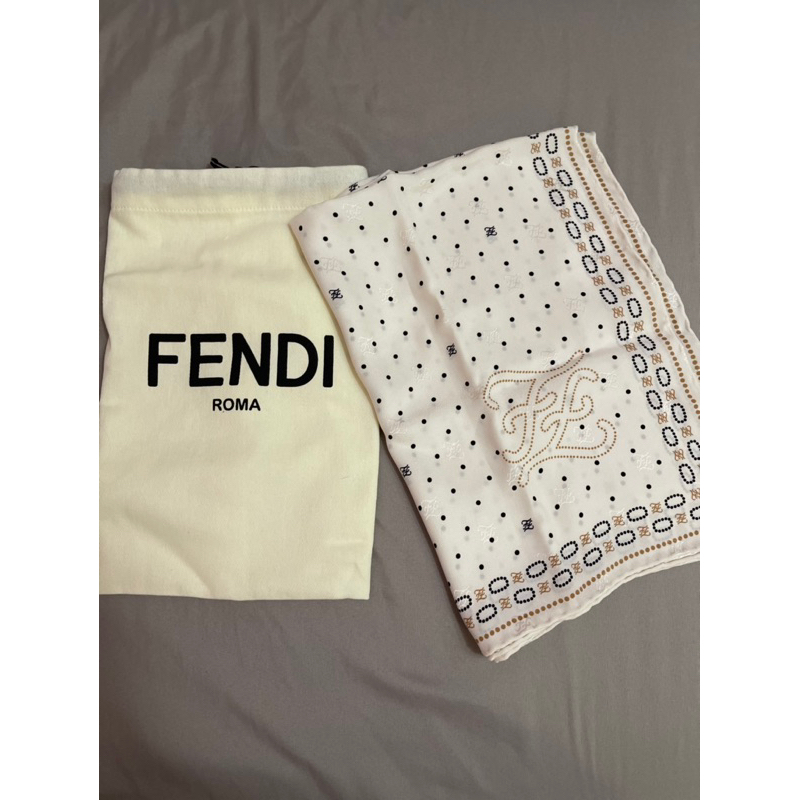 Fendi 凡迪精品絲巾 方巾