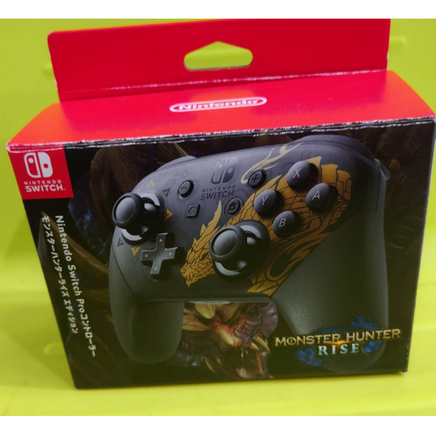 SWITCH~ Pro控制器黑-怨虎龍[中古8成5新附USB一條]附外盒