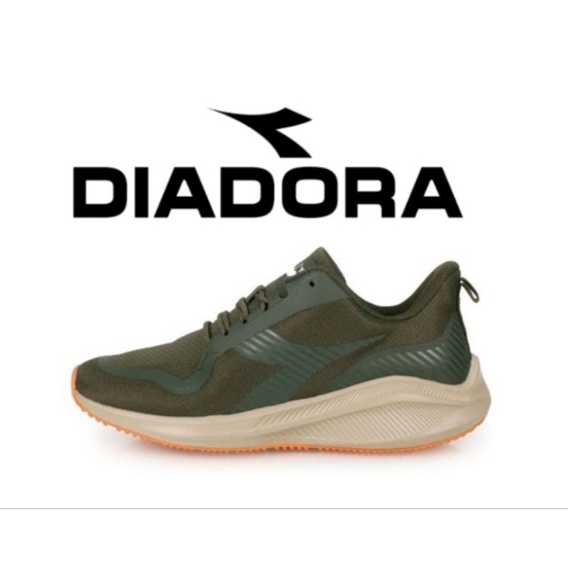 DIADORA 男 寬楦 輕量透氣 回彈緩震 彈力吸震鞋墊 專業避震慢跑鞋 DA71183