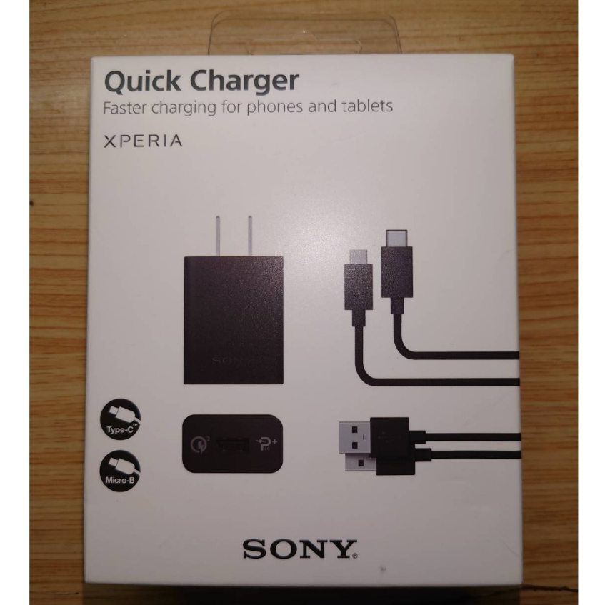 Sony 全新12 瓦UCH12W快速充電組（ type C，microUSB雙線組）加贈USB隨行電扇