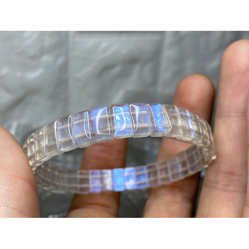 2.天然 斯里蘭卡 藍月光手排 手鍊 手串 藍光強 藍月光 附證書 版寬：8-8.9mm左右 👍台灣現貨，實體拍攝。