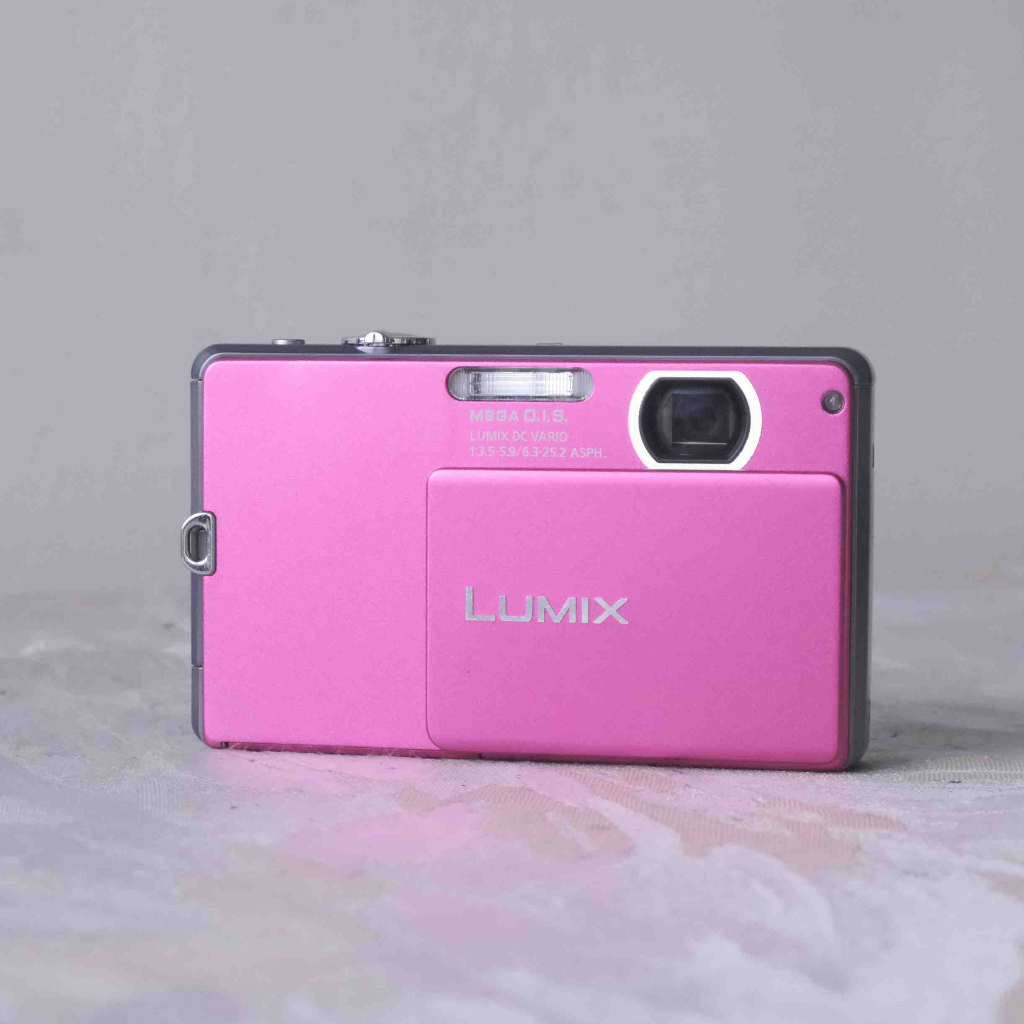 Panasonic Lumix DMC-FP1  早期 CCD 數位相機 (名片機 滑蓋機)