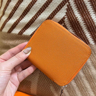 在臺現貨🧡36999 愛馬仕 HERMÈS 超人氣絲巾短夾 愛馬仕橘