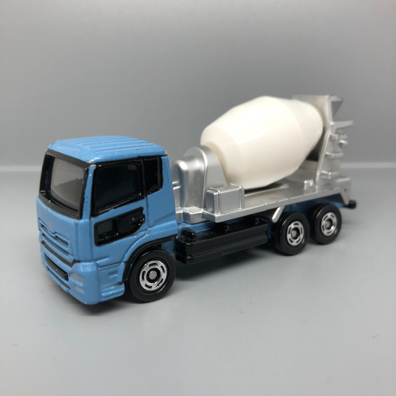 Tomica 53 Nissan diesel 水泥車