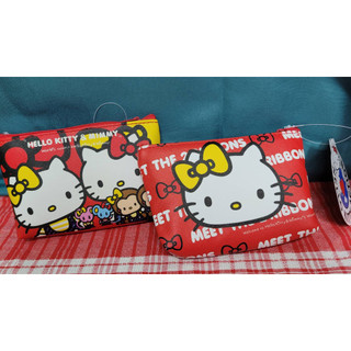 正版HELLO KITTY雙胞胎十字紋拉鍊零錢包~KT雙胞胎餃形零錢包~長型零錢包---約16公分[可愛娃娃]