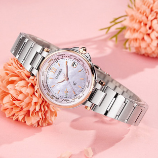 【CITIZEN 星辰】xC EC1011-62W 光動能 電波對時 鋼錶帶女錶 粉貝殼/銀 29mm 台南 時代鐘錶