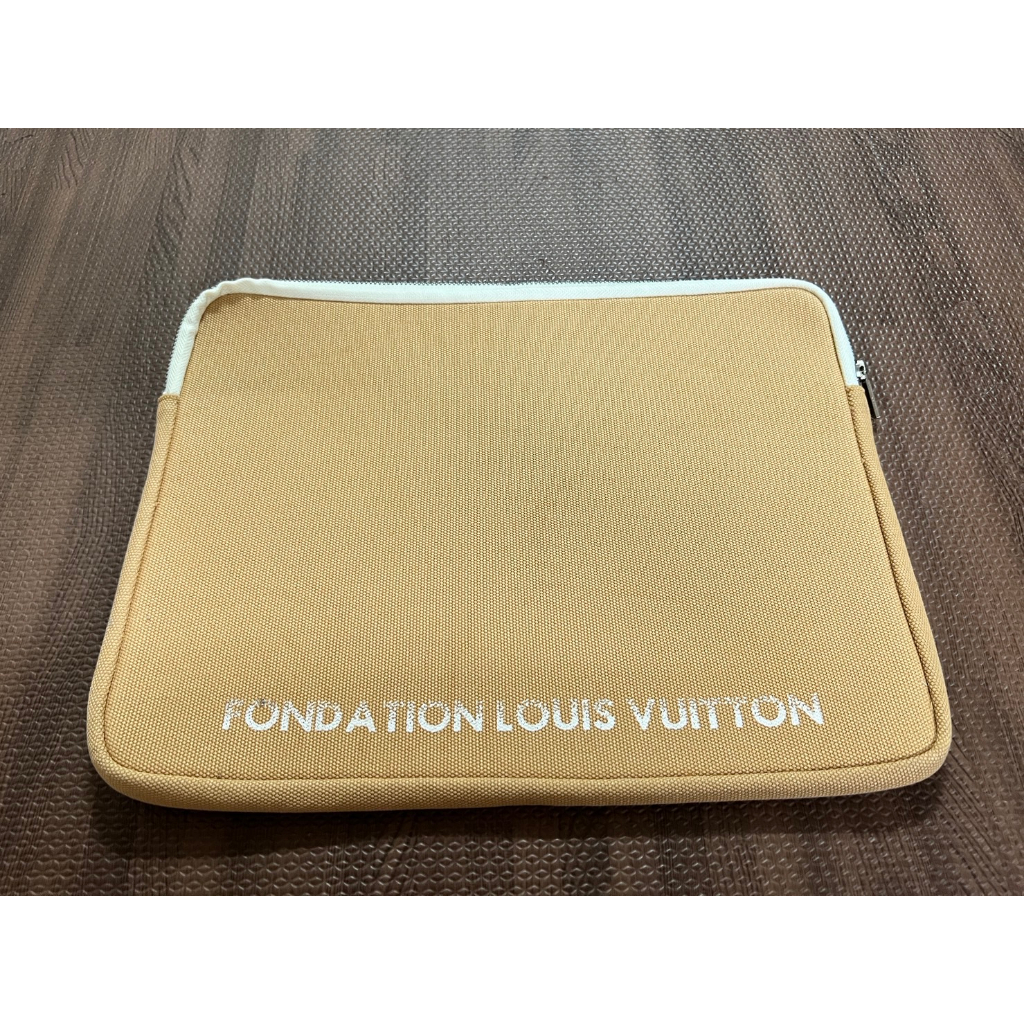 ondation Louis Vuitton LV基金會 FLV 電腦包 手拿包 筆電保護套 筆電內袋 內包