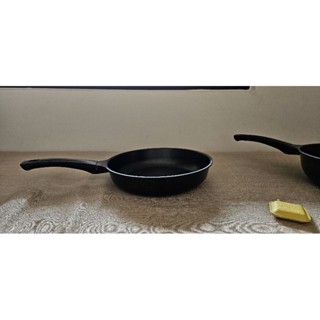 《御膳坊》韓國黃金元素平底鍋26CM