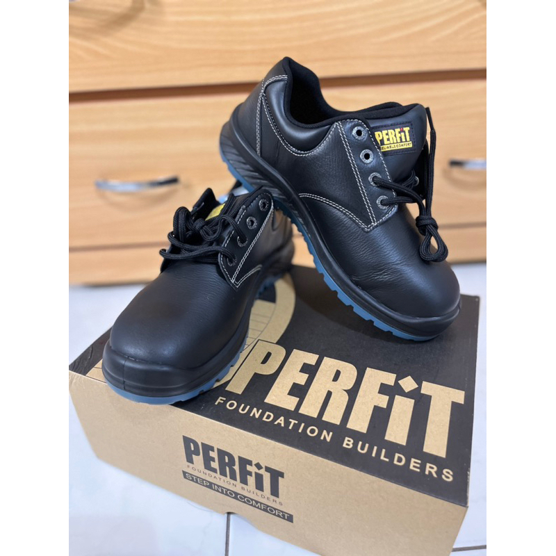 全新PERFIT橡膠安全鞋 鋼頭鞋 UK8 EU42