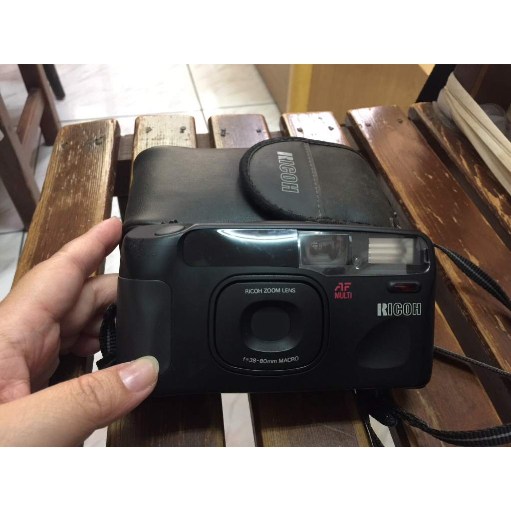 理光 RICOH RZ-800 DATE 底片相機 傻瓜相機 古董相機 膠卷 擺飾 收藏 黑色