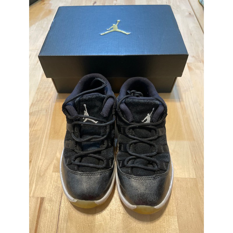 Jordan aj11 全黑麂皮限定款 10c 16cm 童鞋