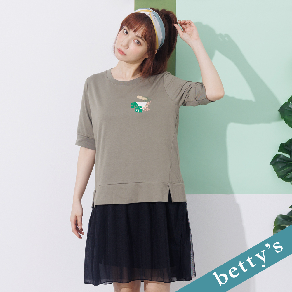 betty’s貝蒂思(21)網紗拼接長版T-Shirt(淺綠)