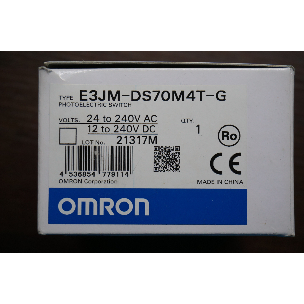 OMRON 光電感測器 E3JM-DS70M4-G 擴散反射型 光電開關 全新品 外蓋遺失