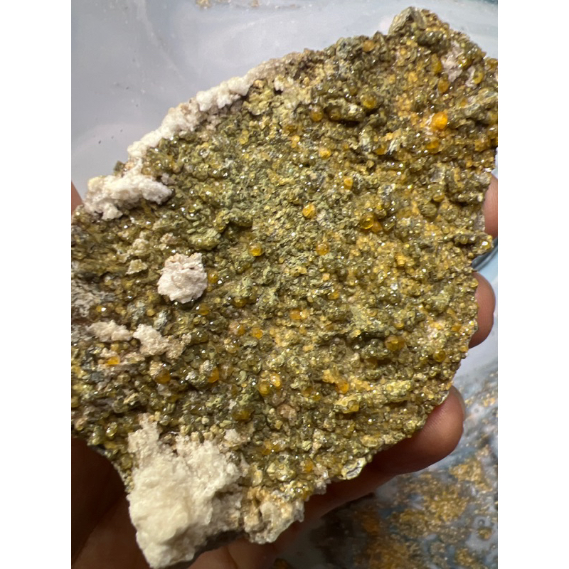 錳鋁鎦石 芬達石 石榴 原礦