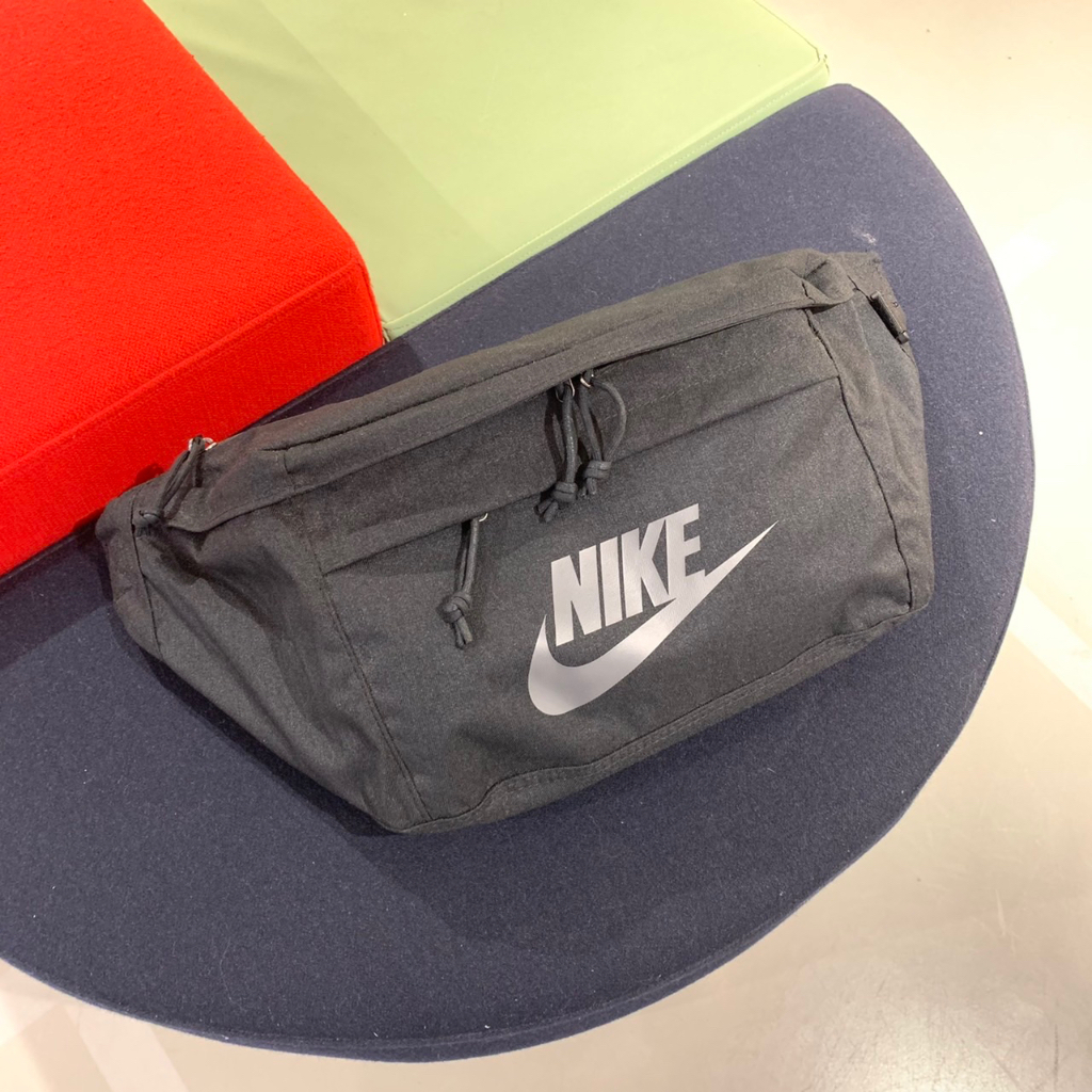 NIKE NK TECH HIP PACK 男女腰包 黑BA5751010