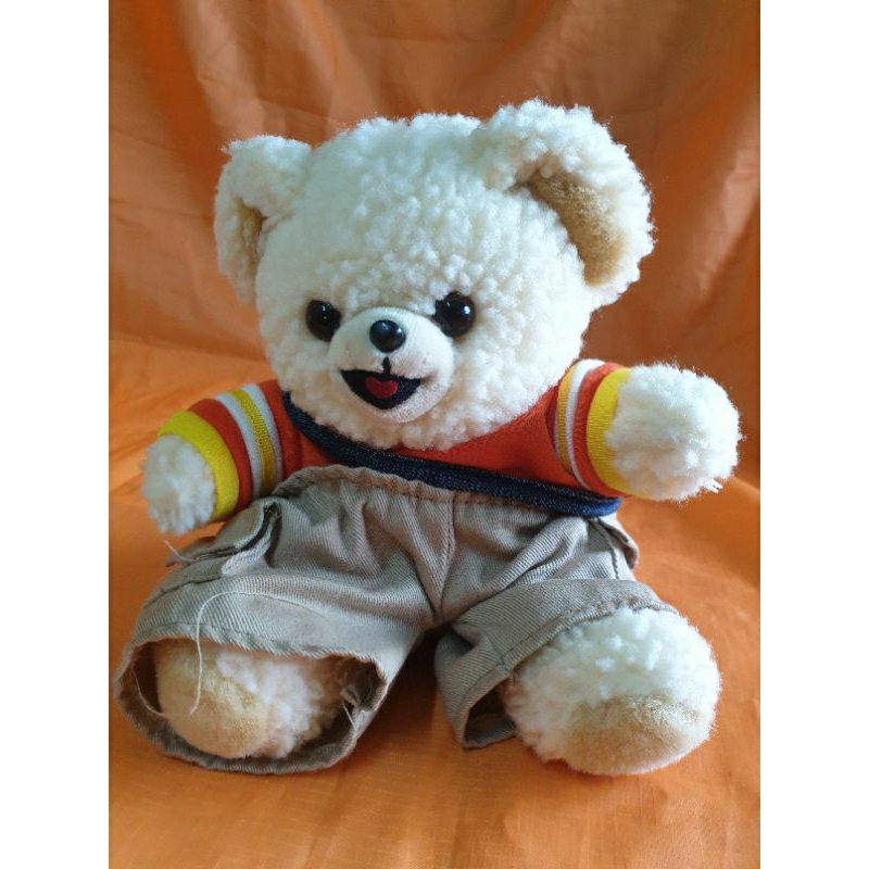 70- 熊寶貝 橘衣服 褲子鬆緊鬆脫 熊熊 小熊 熊寶貝娃娃 玩偶 布偶 布娃娃 可愛 坐姿