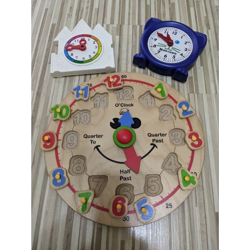 時鐘玩具拼圖，附贈二個玩具小時鐘