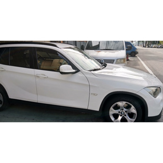 寶馬BMW X1 E84 2009-2015年 【崁入式晴雨窗-短截款】比德堡 內崁 嵌入 內嵌
