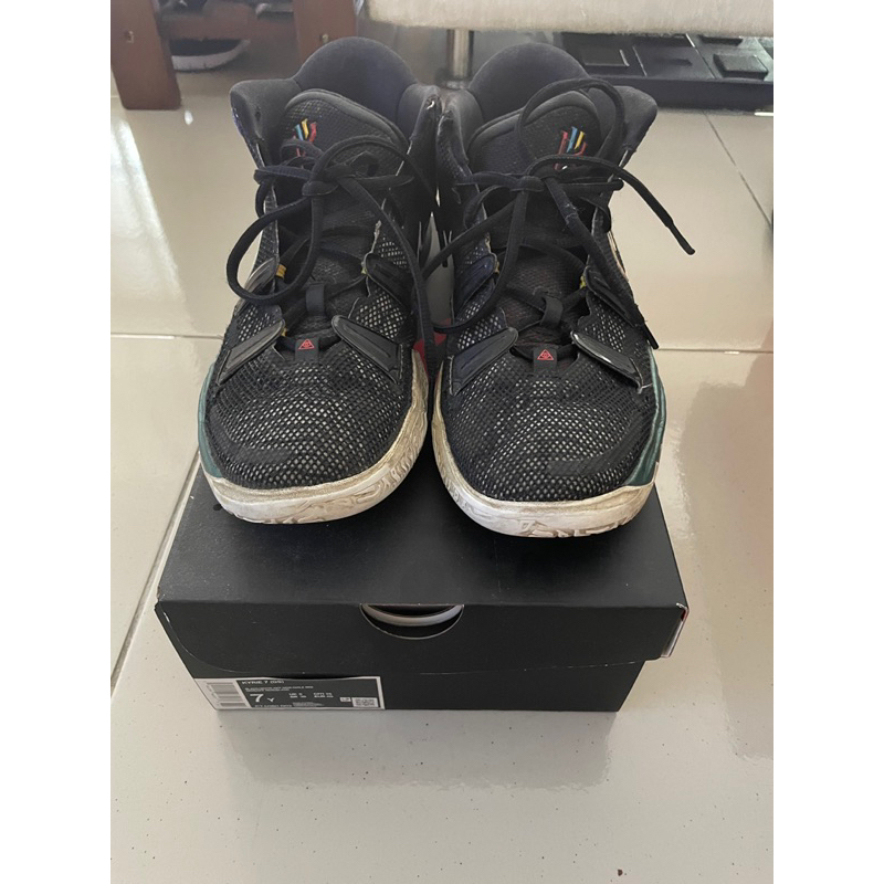 KYRIE 7 (GS) BLACK/WHITE CT4080 002 US7 25cm