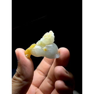 早期收藏蜜糖黃黃翡翡翠藝術玉雕如意招財貔貅仰天長嘯意氣風發立體生動勇猛玉珮玉墜吊墜擺件