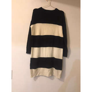 E hyphen world gallery 黑白相間 長版毛衣