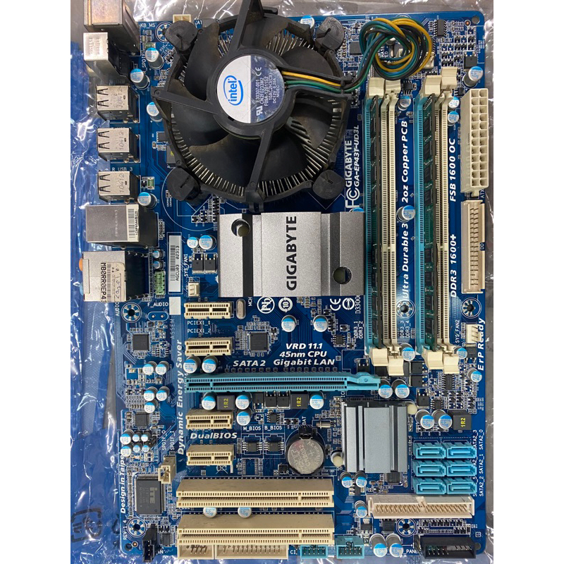 Q8300 + DDR3-667 2G*2 + GA-EP43T-UD3L