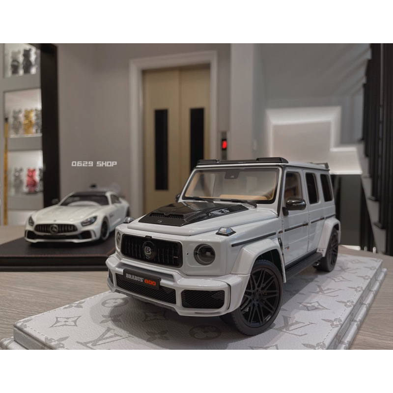 1/18 BRABUS G800 Mercedes AMG G63  賓士 巴伯斯 模型車 模型擺設 越野車 收藏品車模