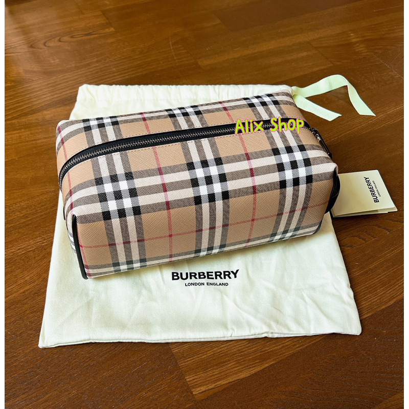 Burberry Vintage 經典卡其格紋、日常、時尚 必備、格紋皮革 旅行包、盥洗包、手拿Tote包、男、女適用。