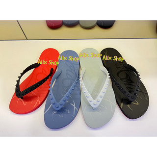 CL Christian Louboutin 鉚釘造型、搖滾龐克風、黑色、白色、灰色 日常生活防水 人字拖鞋、夾腳拖鞋。