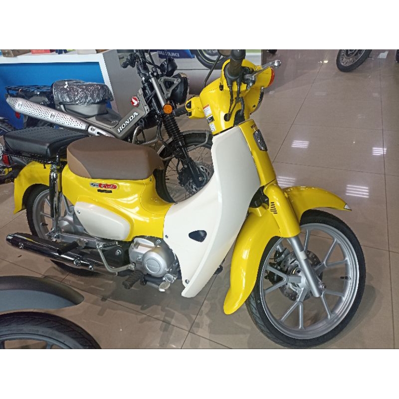 榮立阿舟進口摩托車專賣：2023年日規Honda SC110 super cub 110