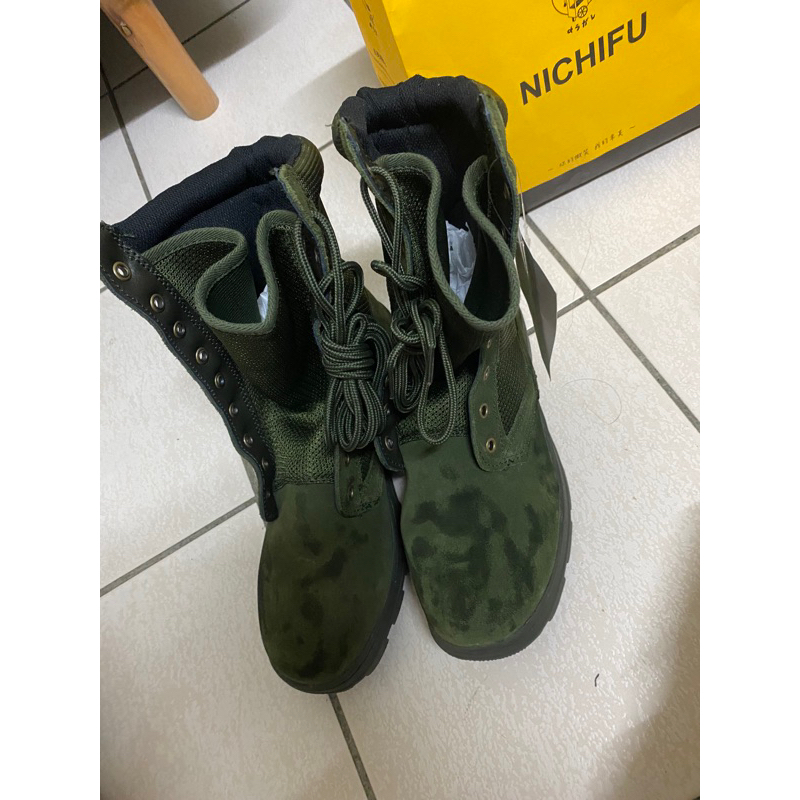 國軍綠色麂皮鞋3號（26.5）