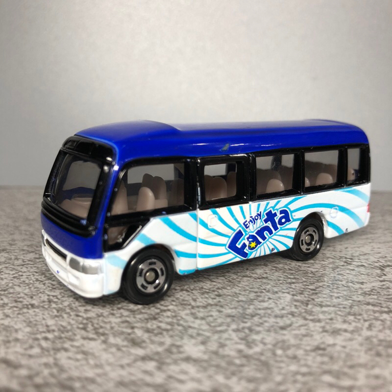 Tomica 92 Toyota toaster bus 巴士