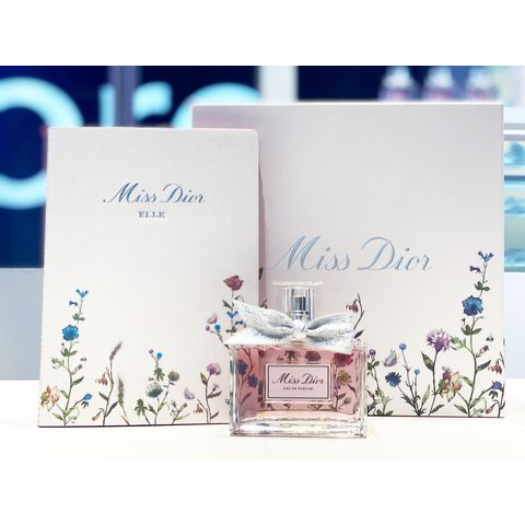 迪奧Miss Dior 繁花愛戀筆記本 / joy 撲克牌 / 迪奧夢幻美肌燈