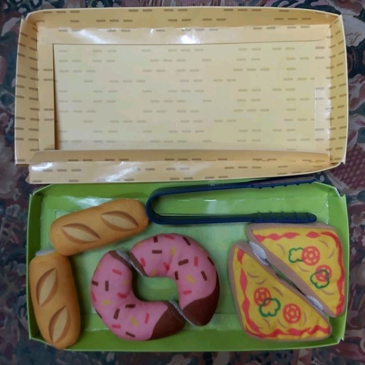 二手 台版 點心分享遊戲組 巧虎的巧連智教具 麵包 甜甜圈 披薩