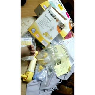 【小鯨魚商店】二手 美樂swing二合一漢堡機擠奶器 吸乳器