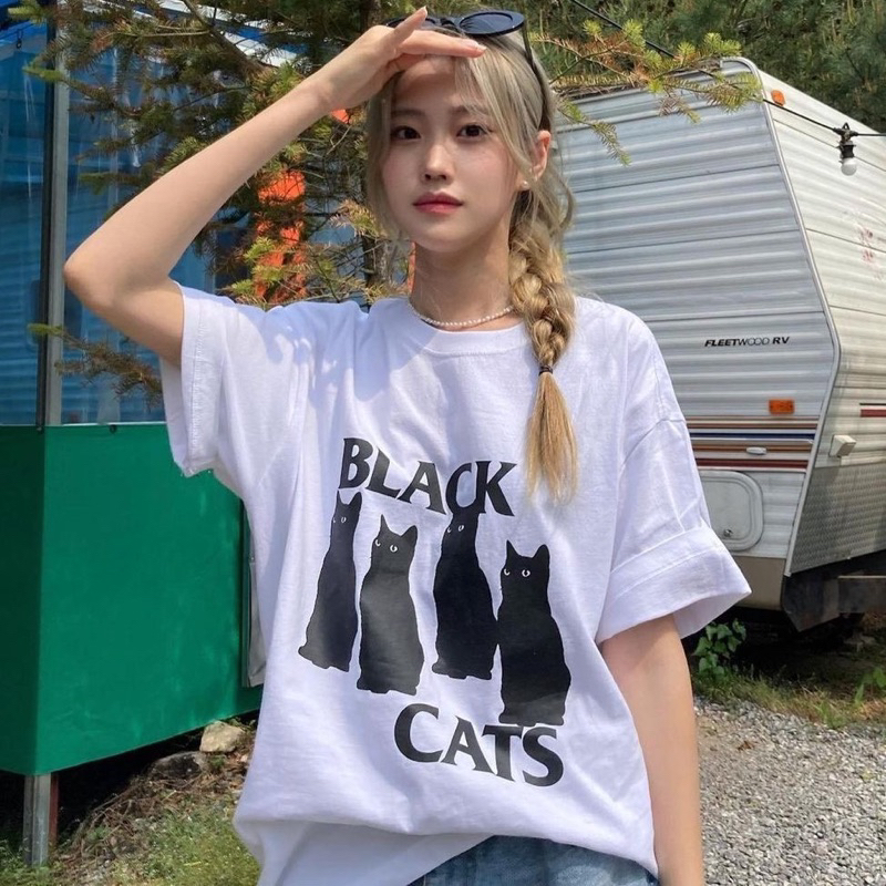 二手】🇰🇷vivastudio 韓星同款 黑貓BLACK CATS Tee 短袖 白色上衣XL 男友