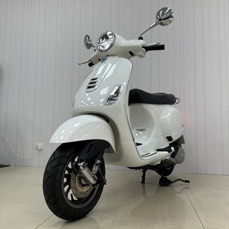 2022年 Vespa LX125 🛵