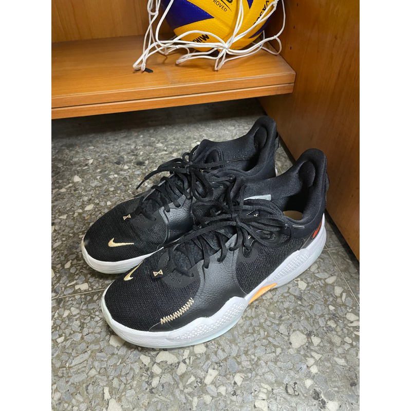 Nike籃球鞋PG5