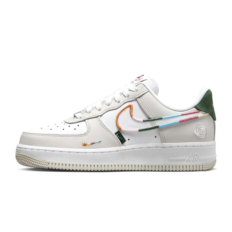 Nike Air Force 1 Low All Petals United 白彩勾花辦 女鞋 FN8924-111