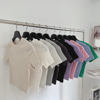【FJstore】歐美短版 彈力 貼身 短版 上衣 素TEE 短袖上衣 素踢 女生短袖 短T 辣妹 合身 彈性 復古